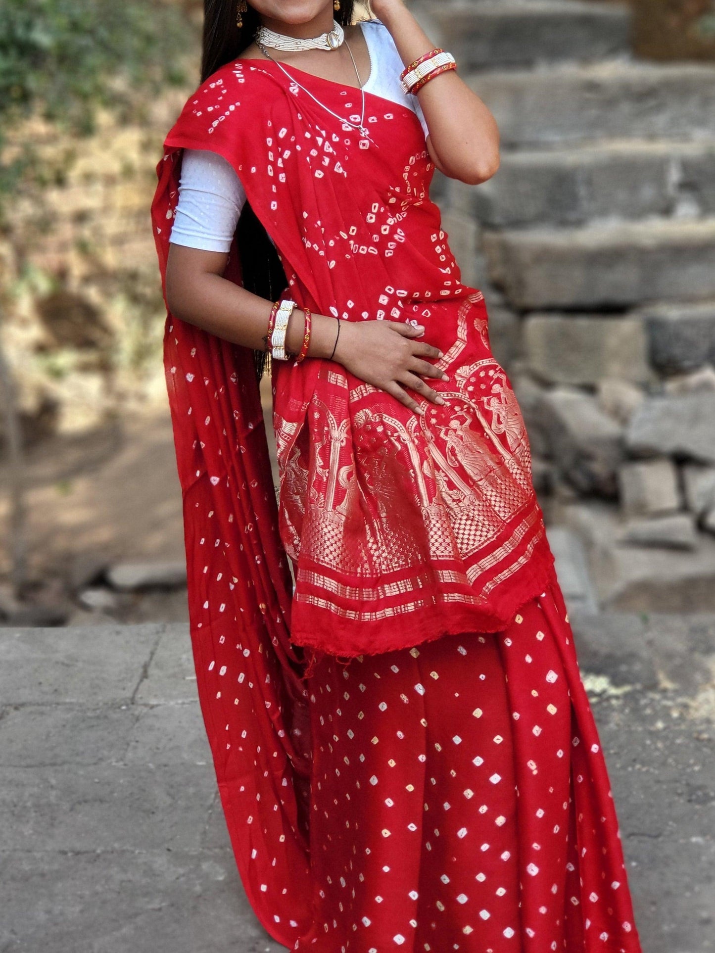 Traditional Garba Dance Gujarati Bandhani Saree(Red)