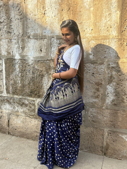 Traditional Garba Dance Gujarati Bandhani Saree(Blue)