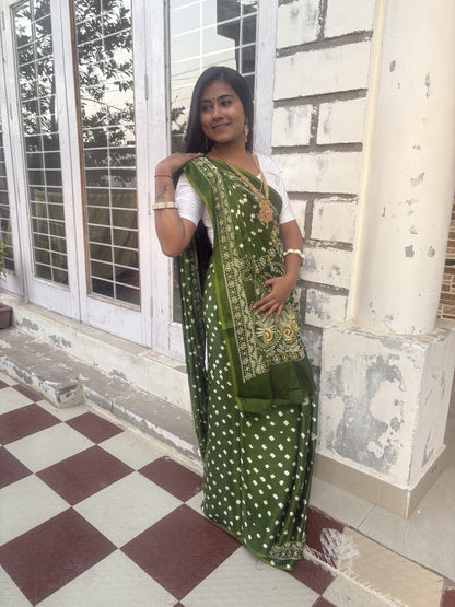 Gujarati Bandhani saree with Luckhnowi Chikankari work (Light Green)