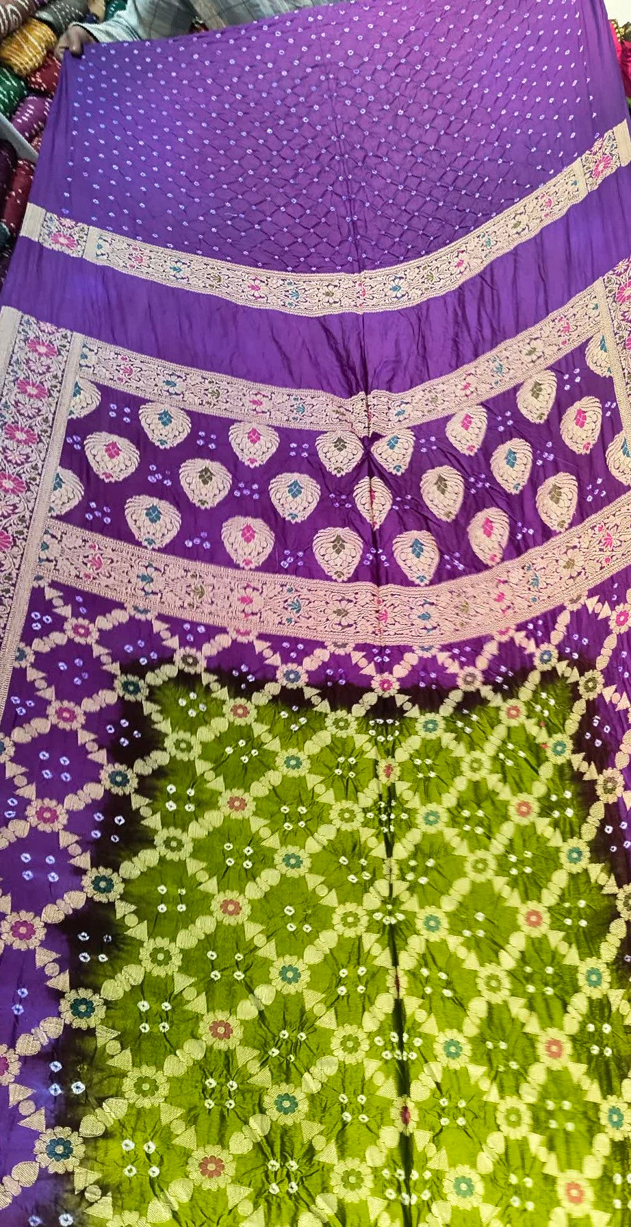 Dhupen Bandhej saree