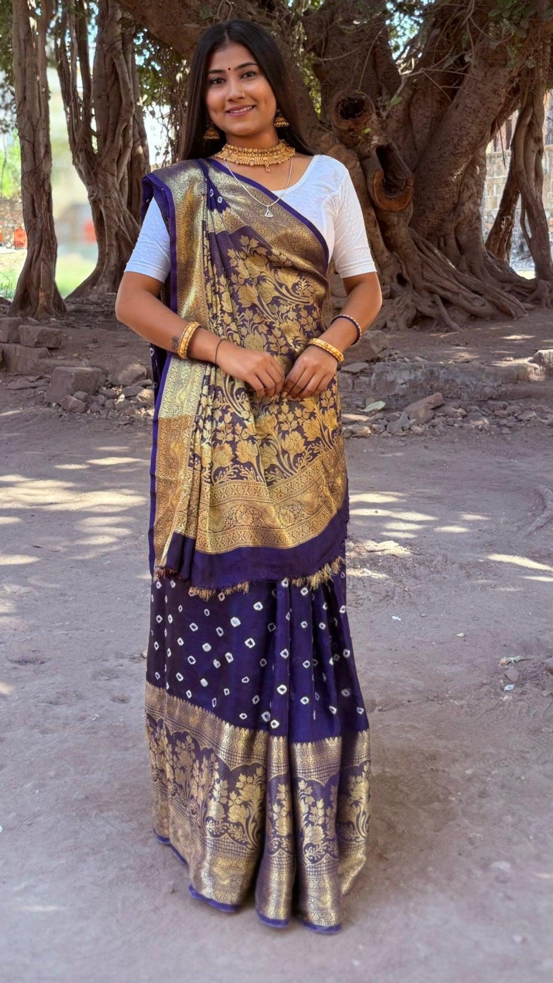 Gujarati Bandhani with Banarasi Saree Pallu Hanging